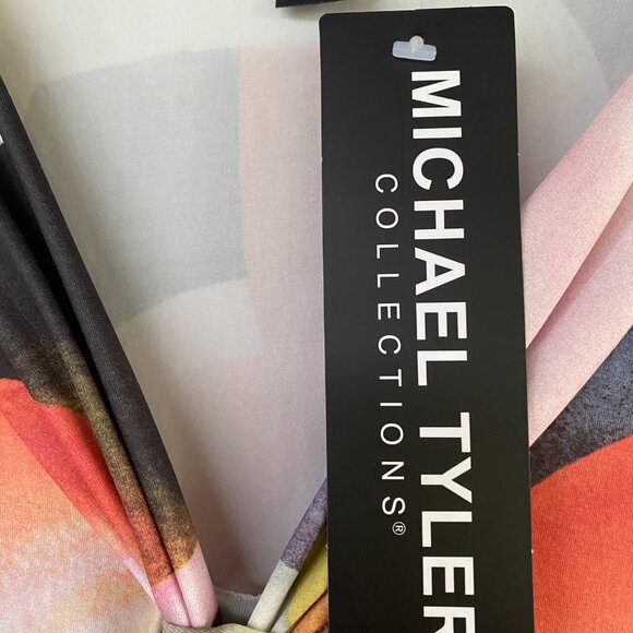 Michael Tyler Short Sleeve Color Tunic NWT - Picture 4 of 4